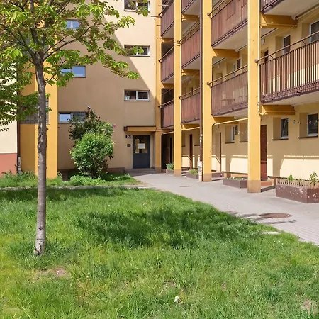 Nowoczesne W Spokojnej Okolicy W Gdyni By Renters